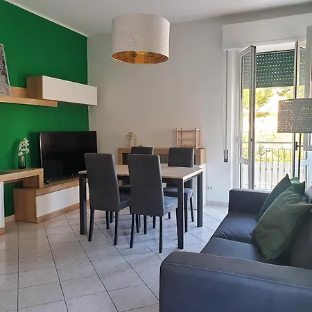 アパート Civico 157 *